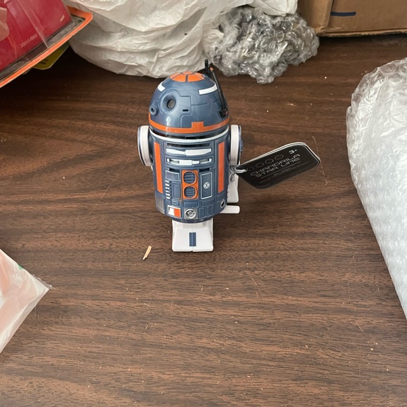 Star Wars Galactic Starcruiser Chandrila Star Line SK-620 Droid Wind Up - Picture 3 of 6